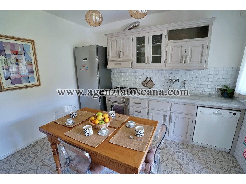 Two-family Villa for rent, Forte Dei Marmi - Centrale -  12
