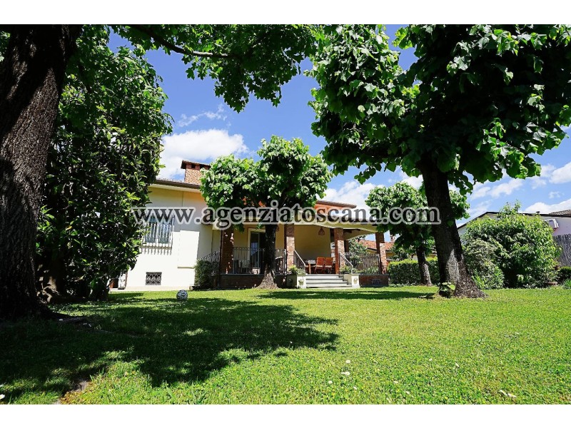 Two-family Villa for rent, Forte Dei Marmi - Centrale -  2