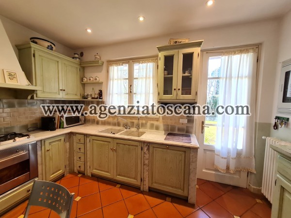 Вилла за продажа, Forte Dei Marmi -  10