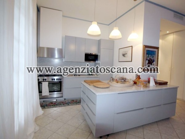 Apartment for sale, Forte Dei Marmi - Centro Storico -  2