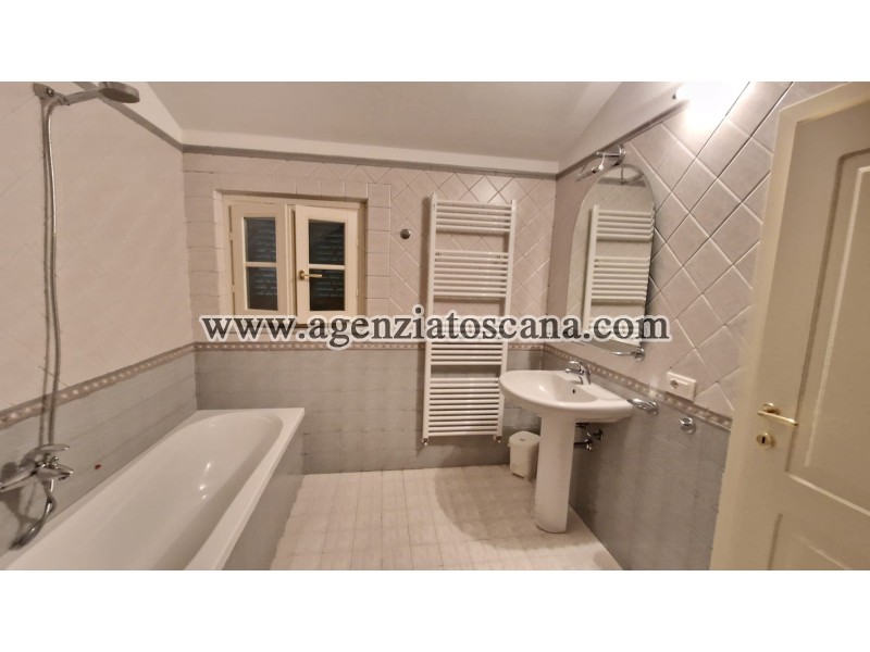 Apartment for rent, Forte Dei Marmi - Centro Storico -  32