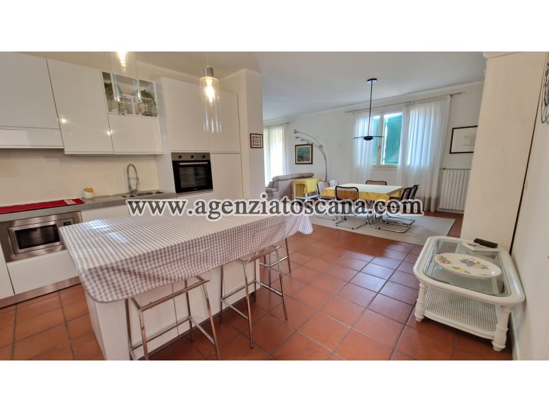 Apartment for rent, Forte Dei Marmi - Vittoria Apuana -  1