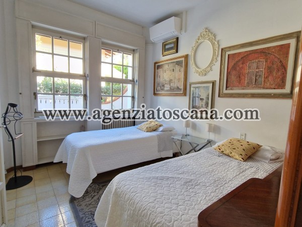 Вилла за продажа, Forte Dei Marmi - Centrale -  27