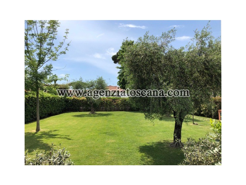 Villa for rent, Forte Dei Marmi - Centrale -  1