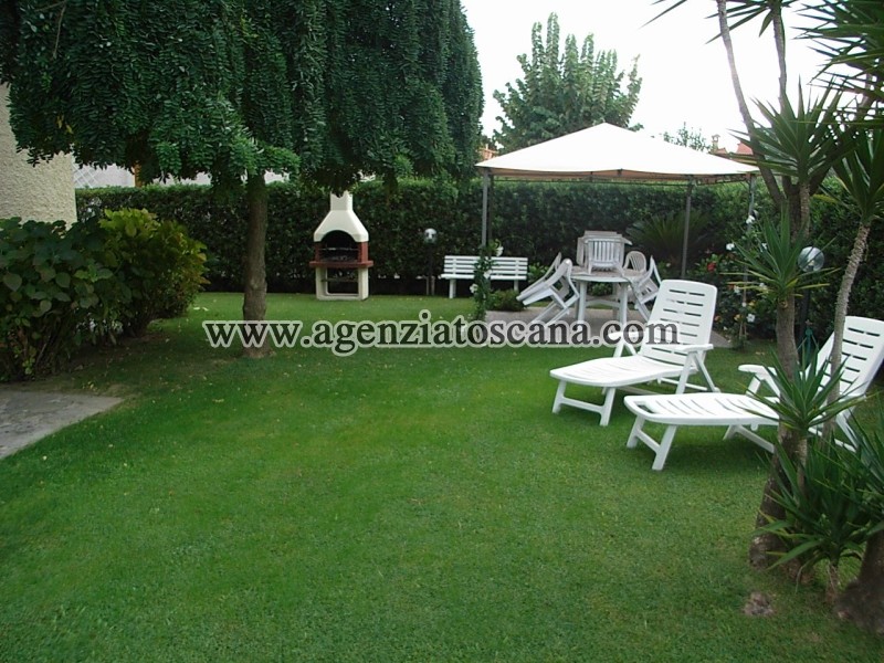 Villa With Pool for sale, Forte Dei Marmi -  3