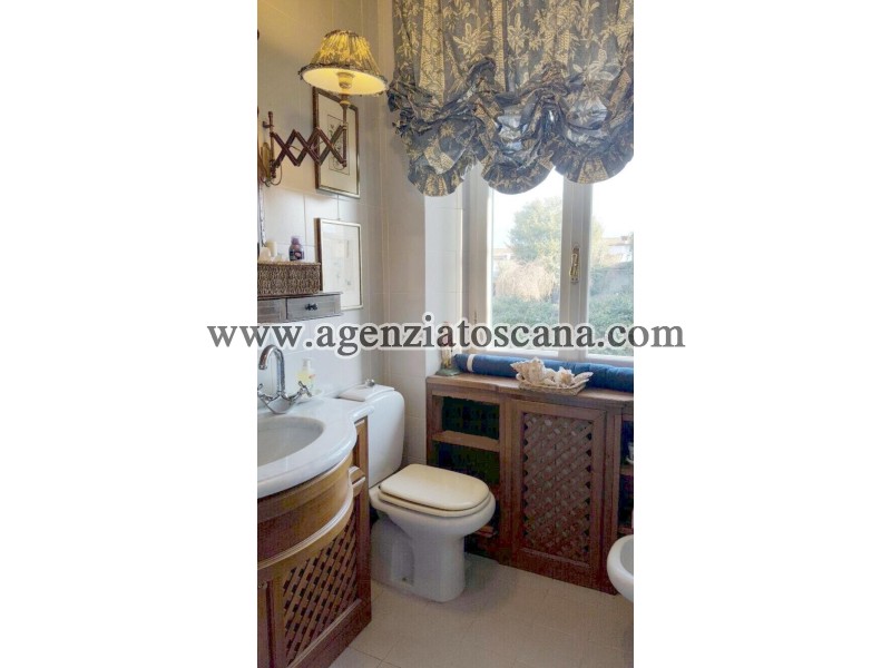 Апартаменты за арендная плата, Forte Dei Marmi - Centro Storico -  12