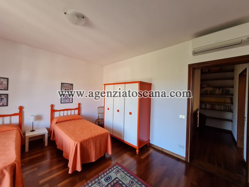 Villa for rent, Forte Dei Marmi - Centrale -  25