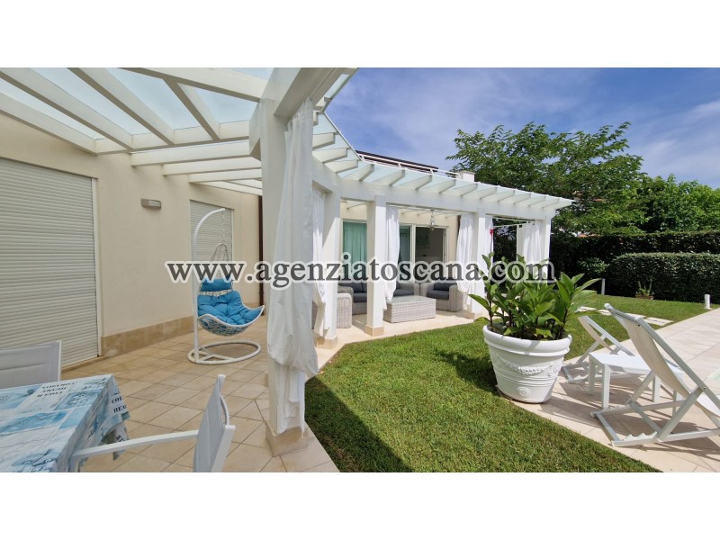 Villa With Pool for rent, Forte Dei Marmi - Centrale -  5