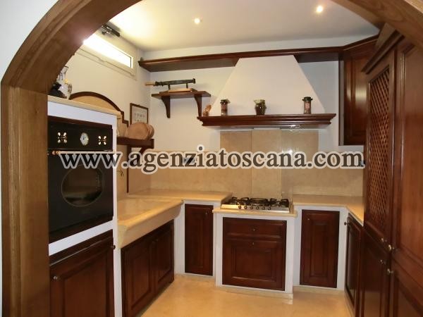 Вилла бифамильяре за продажа, Forte Dei Marmi -  6