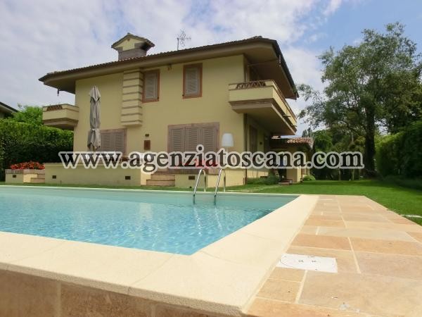 Villa Con Piscina in vendita, Forte Dei Marmi - Caranna -  0
