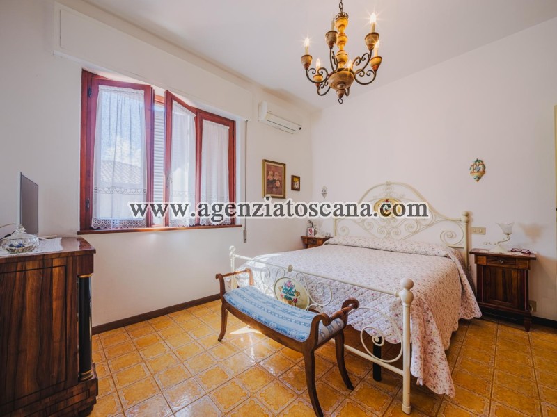 Вилла за продажа, Forte Dei Marmi - Centro Storico -  27