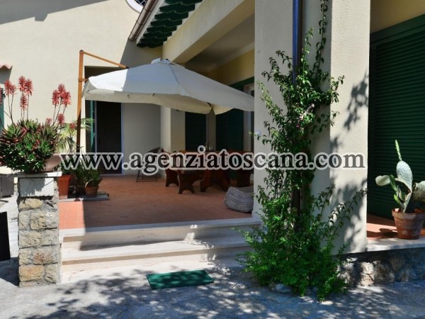 Villa Con Piscina in vendita, Forte Dei Marmi - Centro Storico -  2