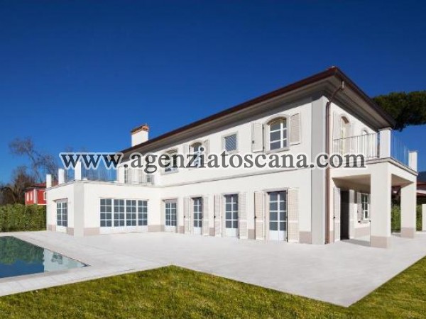 Villa Con Piscina in vendita, Forte Dei Marmi - Ponente -  0