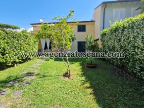 Villetta Con Posto Auto