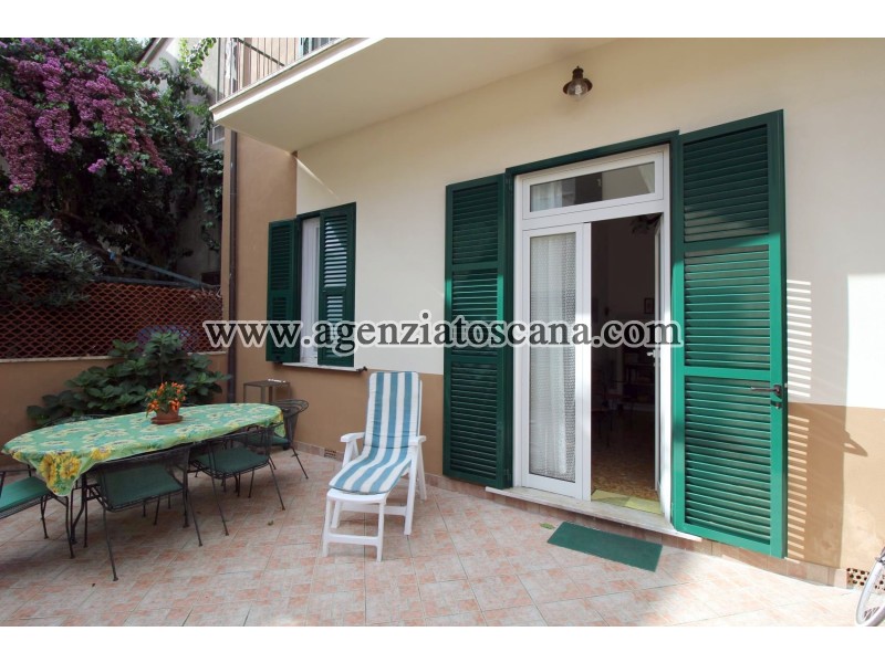 Two-family Villa for rent, Forte Dei Marmi - Centrale -  0