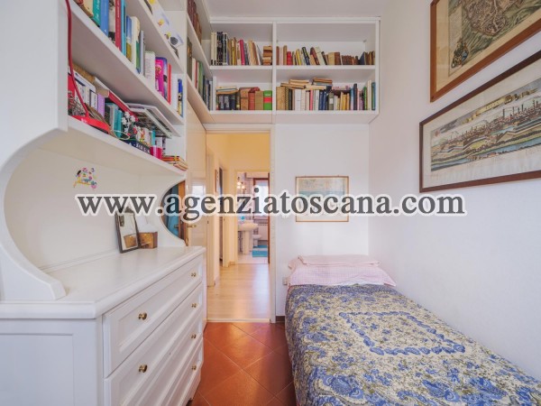 Two-family Villa for rent, Forte Dei Marmi - Centrale -  23