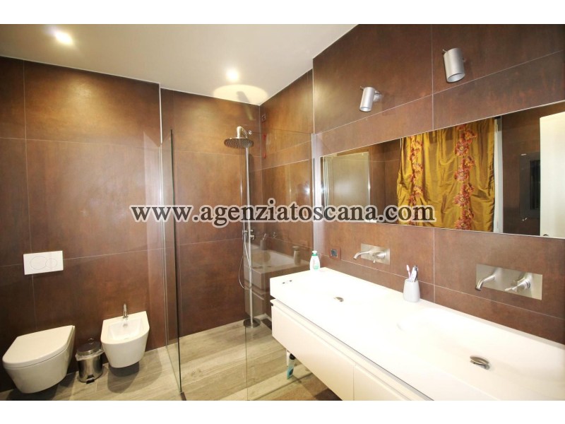Two-family Villa for sale, Forte Dei Marmi - Centrale -  11