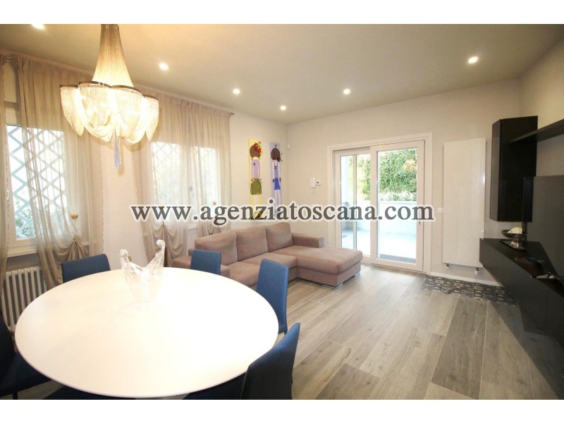 Two-family Villa for sale, Forte Dei Marmi - Centrale -  4