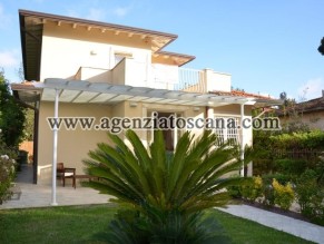 Villa Vicina Al Mare