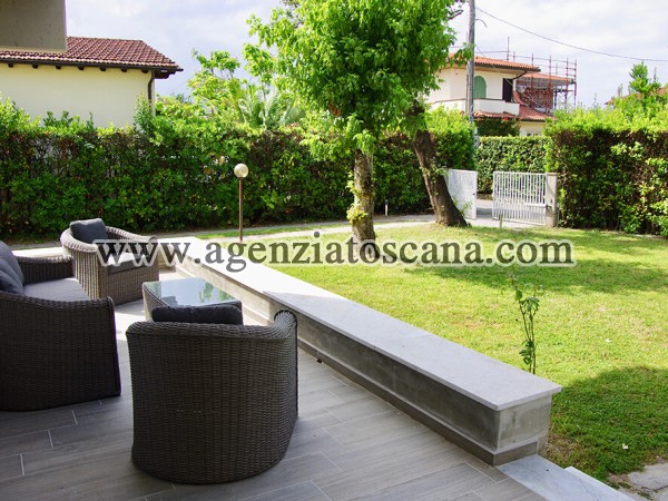 Villa Bifamiliare in affitto, Forte Dei Marmi - Centrale -  1