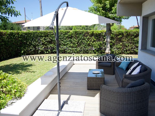 Villa Bifamiliare in affitto, Forte Dei Marmi - Centrale -  2