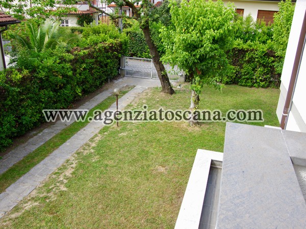 Villa Bifamiliare in affitto, Forte Dei Marmi - Centrale -  4