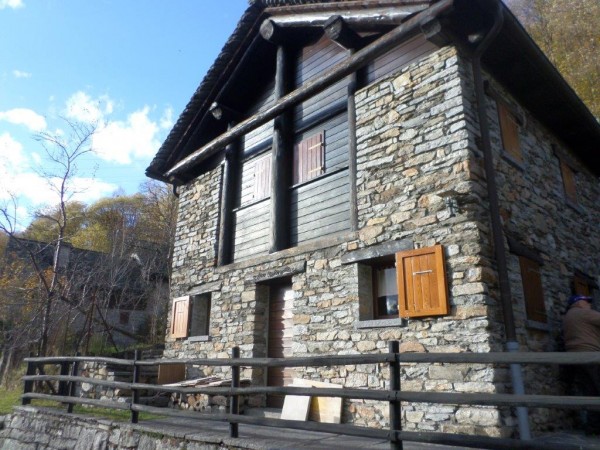 Ref. 271 - Rustic House for Sale in Malvaglia