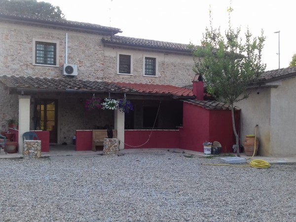 Rif. V712 - villa singola in vendita a Pietrasanta | Foto 4