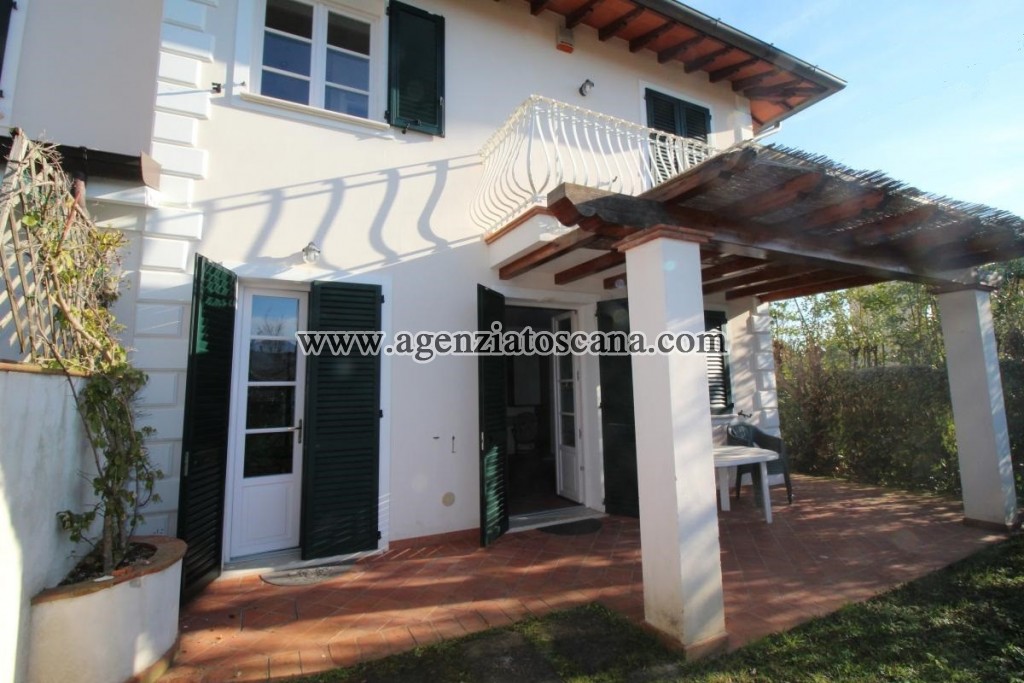 Two-family Villa for rent, Forte Dei Marmi - Levante -  0