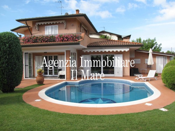 Ссылка: 2-8 PL - вилла   в  Marina Di Pietrasanta