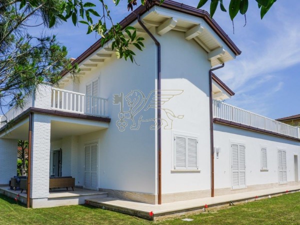 Villa in affitto, Forte dei Marmi 