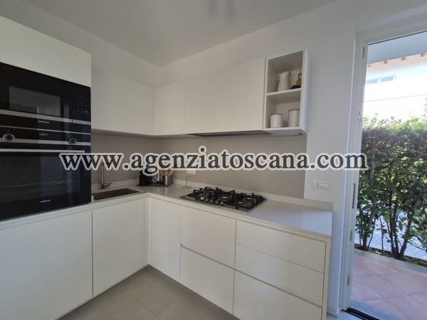 Two-family Villa for sale, Forte Dei Marmi - Centrale -  9
