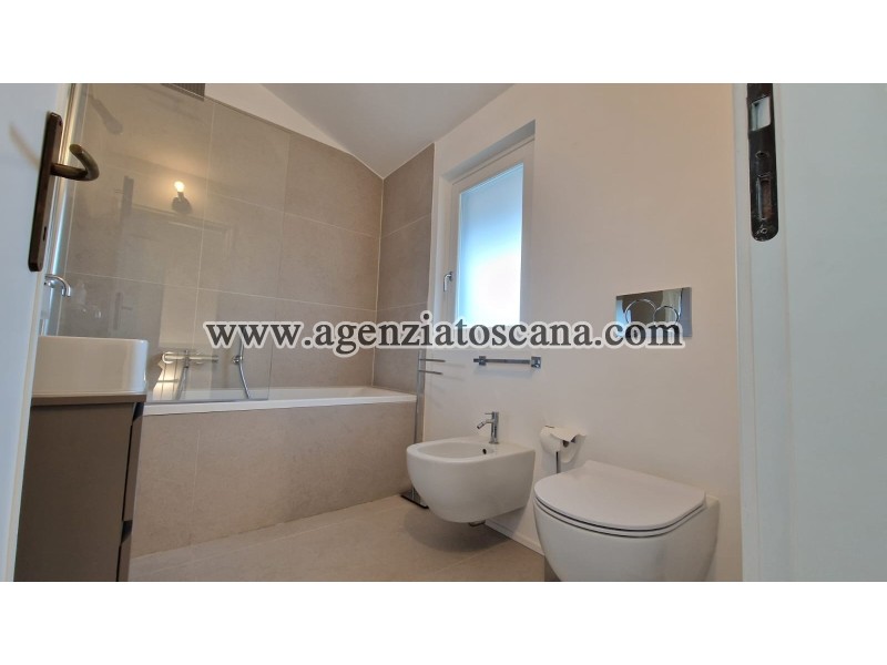 Villa Bifamiliare in affitto, Forte Dei Marmi - Centrale -  24