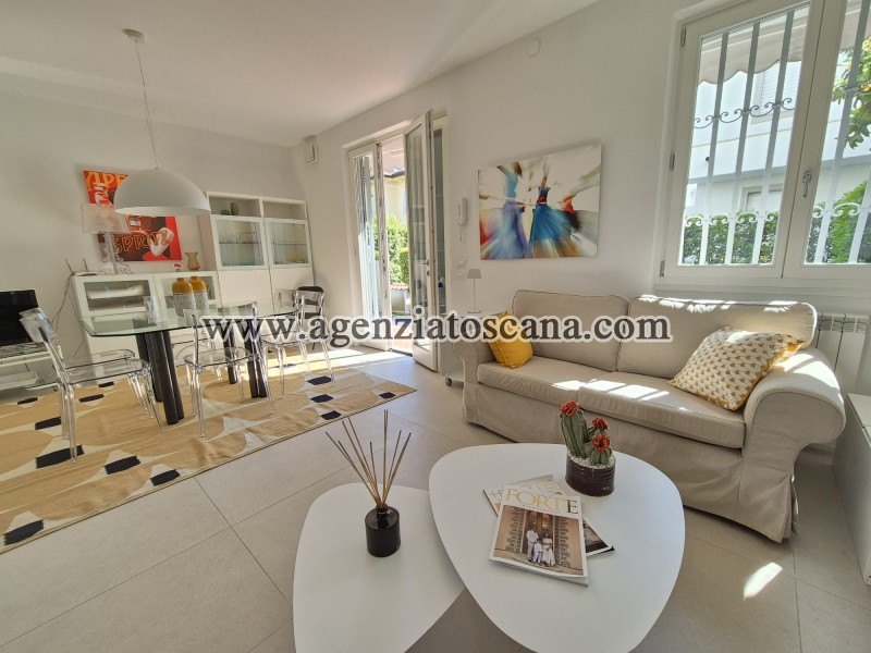 Villa Bifamiliare in affitto, Forte Dei Marmi - Centrale -  5