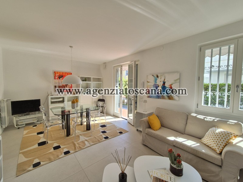 Villa Bifamiliare in affitto, Forte Dei Marmi - Centrale -  3