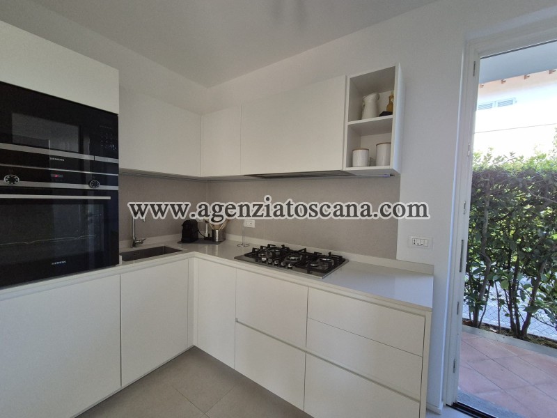 Villa Bifamiliare in affitto, Forte Dei Marmi - Centrale -  9