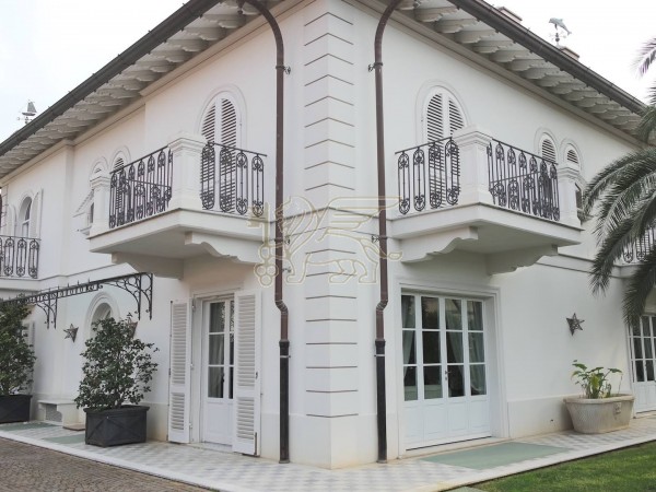 Villa in affitto, Forte dei Marmi 