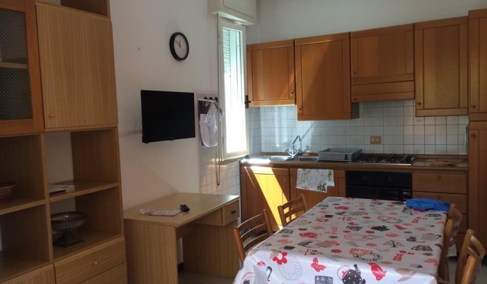Riferimento AL174-IT046005C2OKHK6WOM - Appartamento in Affitto a Lido Di Camaiore