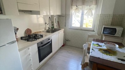 Appartamentoin Affitto, Vallecrosia - Centrale - Riferimento: a209