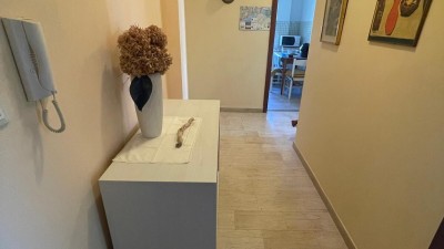 Appartamentoin Affitto, Vallecrosia - Centrale - Riferimento: a209
