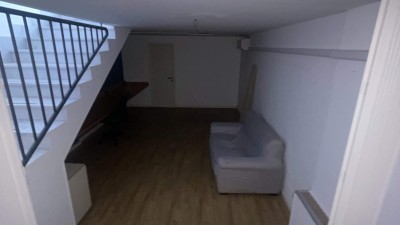 Negozioin Affitto, Ventimiglia - Semicentrale - Riferimento: n012
