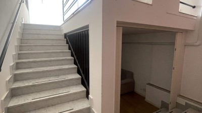 Negozioin Affitto, Ventimiglia - Semicentrale - Riferimento: n012