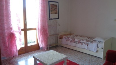 Appartamentoin Affitto, Vallebona - Periferia - Riferimento: at101