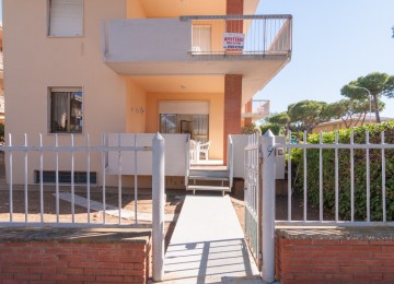 Trilocale a 100 metri dal mare