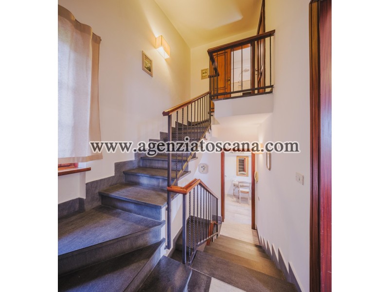 Villa Bifamiliare in vendita, Forte Dei Marmi - Centrale -  31