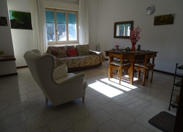 Luminoso quadrilocale fronte p