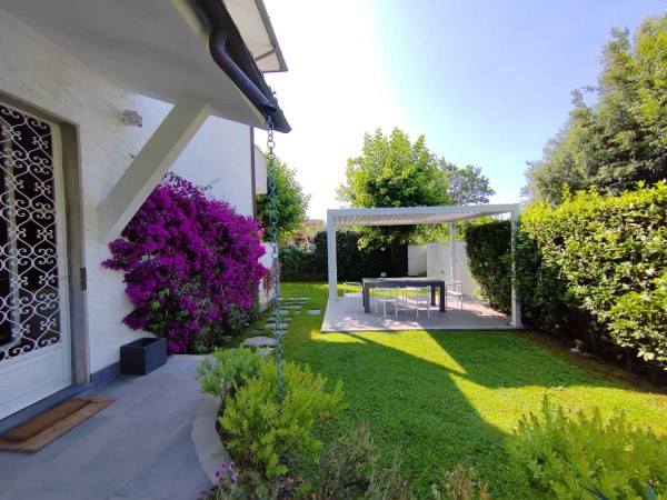 Bella villetta bifamiliare in