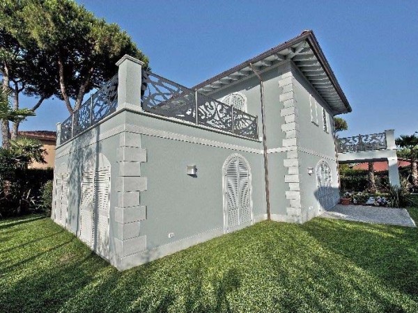 Luxury villa for sale in forte