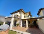Bella villa in bifamiliare in 