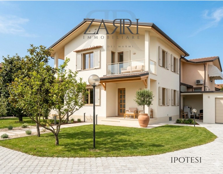 Villa bifamiliare in vendita a